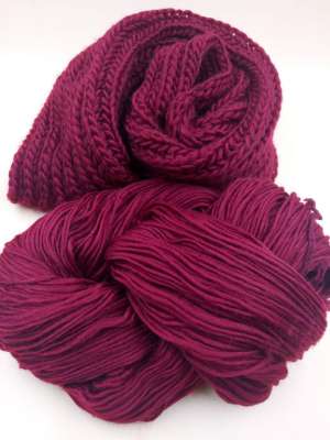 Icelandic wool scarf line