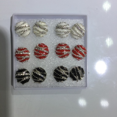 Alloy round rice beads black and white red