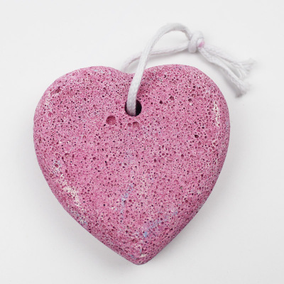 Heart shaped grinding stone feet wipe off the dead skin for grinding stone feet exfoliating skin wash brush Pedicure