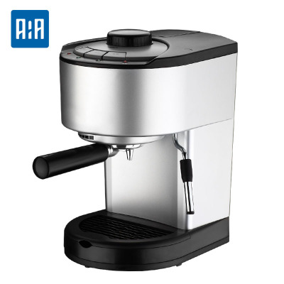 Semi automatic coffee machine