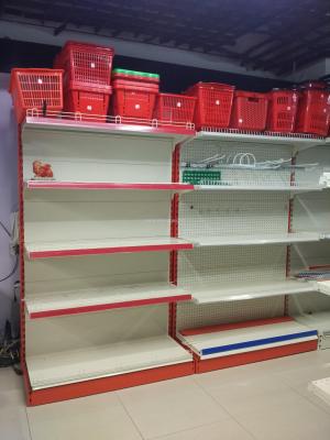 Single supermarket shelf