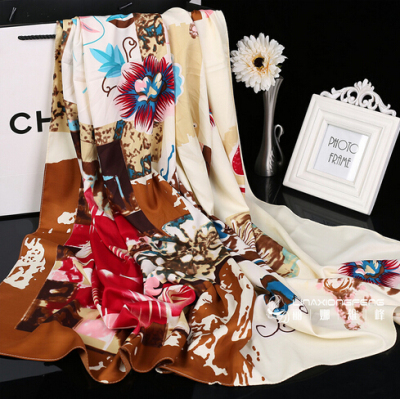 Autumn and Winter New European and American Style Printing Artificial Silk Women's Scarves Factory Wholesale