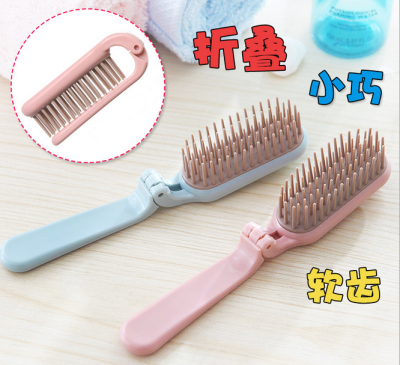 A Portable comb with cosmetic comb hairdressing comb anti-static massage comb