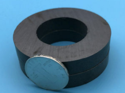 Ferrite magnet magnet diameter of 60 black ordinary magnet suspension device