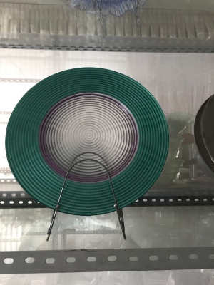 Factory direct sale of the main plate glass plate color plate round plate.