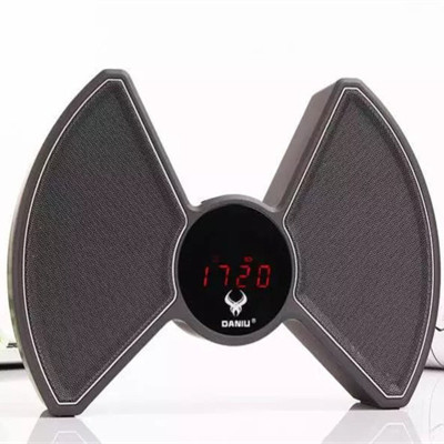 7605 wireless Bluetooth speaker dual speaker car speaker with time display.