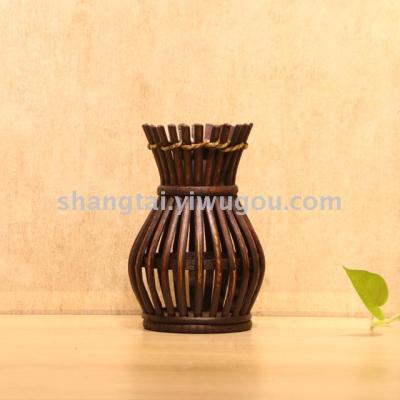 Chinese Retro Southeast Asian Style Handmade Bamboo Woven Vase Flower Flower Container 09-16013