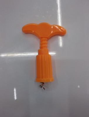 Thickening plastic simple bottle opener bottle opener kitchen gadget