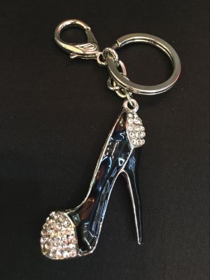 Zinc-alloy diamond- keychain south Korean version of cartoon gift card factory direct sales.