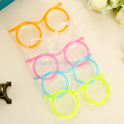 Factory direct sales of environmentally friendly PVC tube children's interest in the shape of plastic bending bend