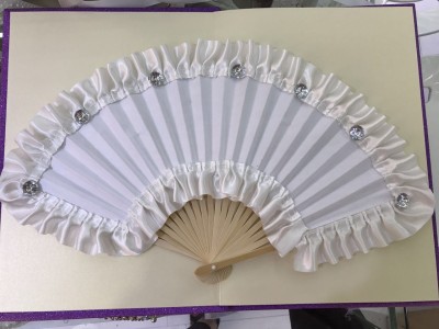 Manufacturers direct sales of wedding fan wedding products pure hand.