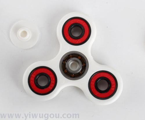 triangle fingertip gyro decompression educational toys fingertip spinner factory in stock 1