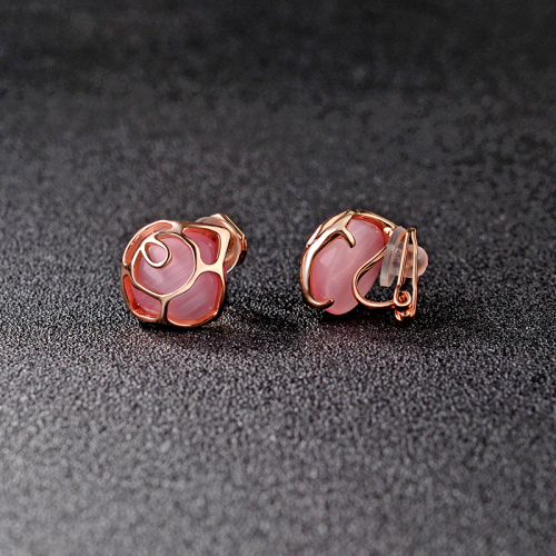 Regent Ornament Rigant Fashion Small Flower Earrings 321506