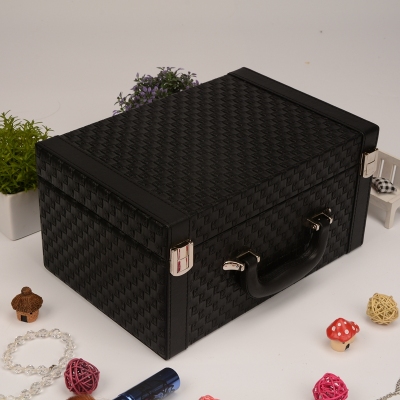 Guanyu new pastoral preparation of portable jewel box multi - purpose portable jewelry storage box