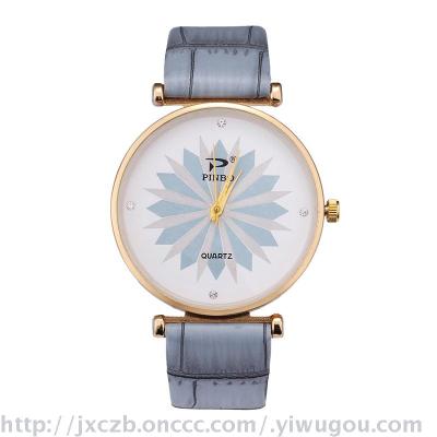 2017 new hot Korean version of the belt flower female watch the trend of ultra-thin students table
