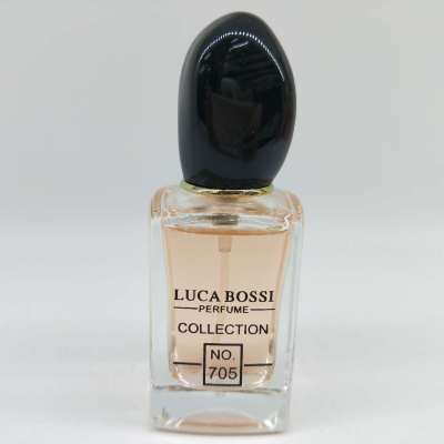 LUCA BOSSI, a modern woman's fragrance for women