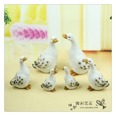 Garden articles Garden resin straw hat duck Garden sculpture decoration crafts courtyard outdoor animal decorations