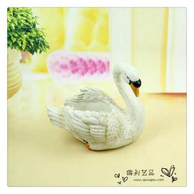Home decoration small ornament living room wine cabinet bookshelf put a resin duck handicraft creative gifts