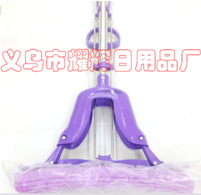 [2014 new] the manufacturer sells a hot supply of new and can rotate mop to the wholesale.