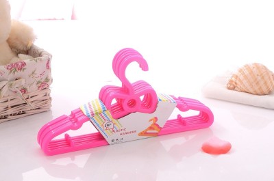 The new plastic 6 sets of bowknot children drying racks drying clothes
