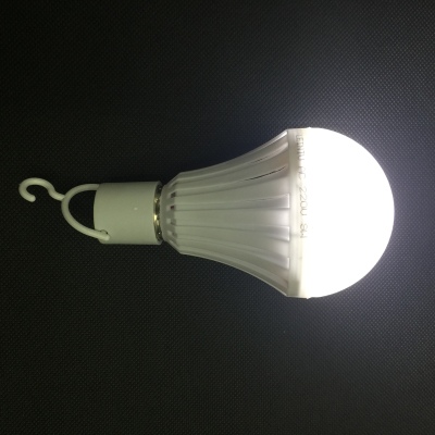 Smart LED emergency light bulbs E27B22 ultra bright rechargeable energy - saving lamp