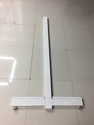 Stock spot supermarket double-sided column 1.9 meters low price treatment.