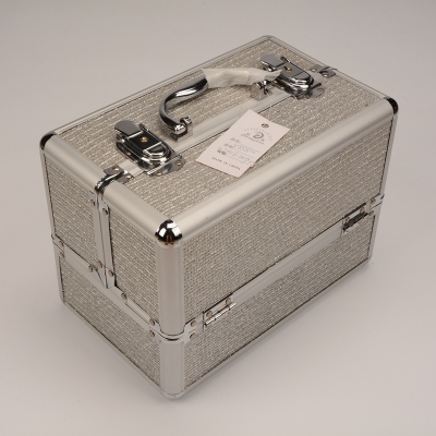 Guan Yu high-grade aluminum portable double storage box portable multi-functional large cosmetic case customize