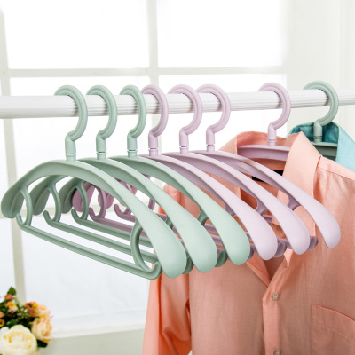 Add thick, wide shoulders, seamless clothes rack, anti-skid clothing, solid plastic clothing, and revolving clothes.