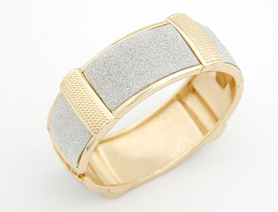 Korean stylish elegance elegant boutique quality oval bracelet Western bracelets