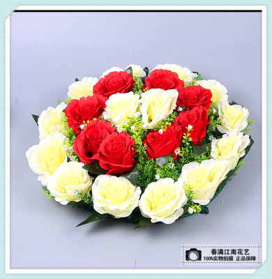 The flower arrangement of the flower table is decorated with flower arrangement.