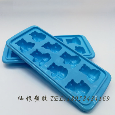 Plastic Ice Tray 2 pcs/set Cute Bears Ice Mold 8 Ice Cubes 229 21-8