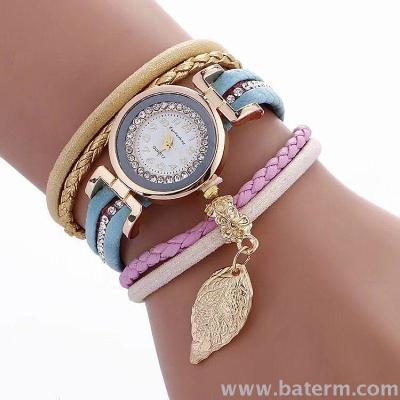 Fast selling explosive fashion hot-selling multi-level leaf pendant lady bracelet watch quartz watch