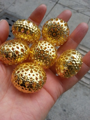 DIY handwork accessories golden-colored ball hollowed out ball 4mm-40mm complete specifications