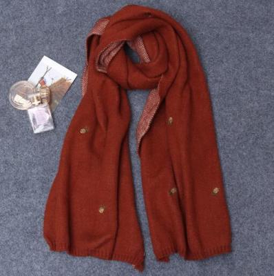 Autumn and winter new small pineapple embroidery pure color scarf cashmere wool - knitted wool knitted wool shawl