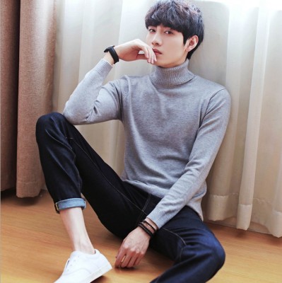 Men 's sweater solid color turtleneck pullover top emblazoned on thin loose core yarn Men' s sweater