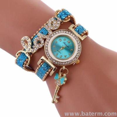 Fast selling fashion diamond key pendant love decorate lady bracelet watch