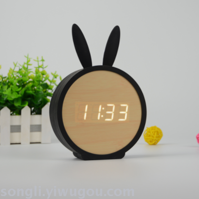 The new rabbit and rabbit wooden LEDa alarm clock