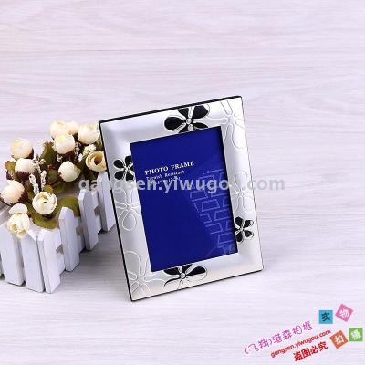 Model room between simple European model room decoration metal glass table frame plated silver