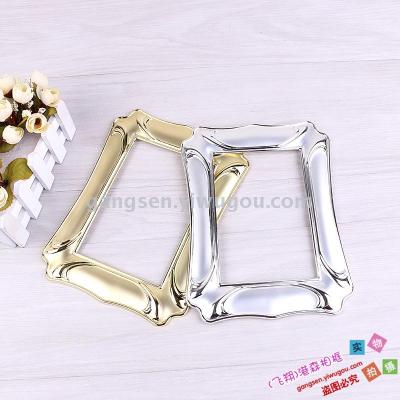 Electroplated hollow metal photo frame certificate photo frame hanging wall table metal frame photo frame accessories