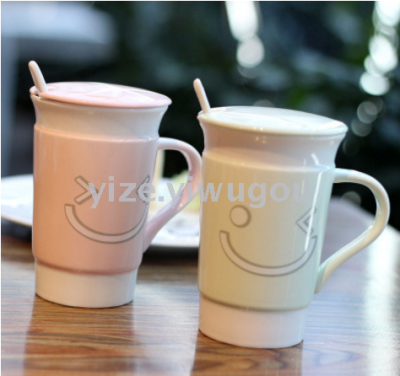 smile　ceramics　mug..