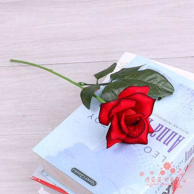 Simulation rose single rose artificial roses simulated bouquet  silk flowers artificial flowers.