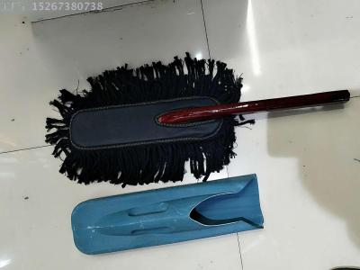 The wooden handle brushes the car wax brush the small wood to brush the brush car supplies to give the gift wood