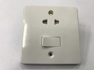 The switch wall switch opens with a single socket control switch