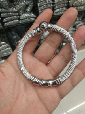 Stainless steel accessories bracelet environmental protection, quality