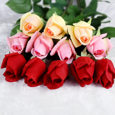 Wedding wedding celebration valentine's day gift of wet flannelette rose bouquet imitation flower.