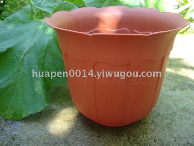 Round plastic flowerpot, brown, with matching concept
