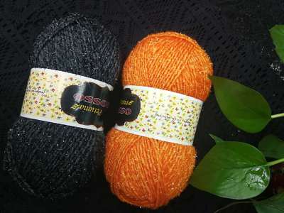 Factory direct sale with bright silk wool yarn, wool yarn, wool yarn, wool yarn.