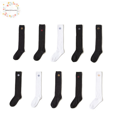 Autumn and winter new cotton socks day department fashion embroidery cotton socks manufacturer wholesale.