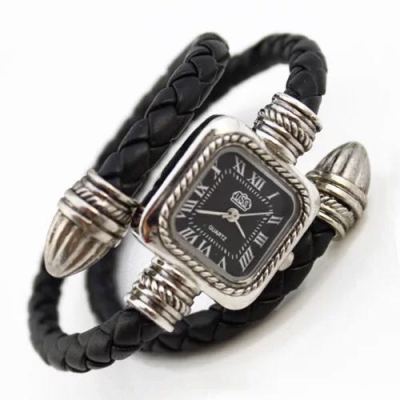 Quick sell to hot style fashion popular Roman numerals retro serpentine bracelet watch personality lady watch.