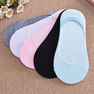 Summer ladies shallow mouth invisible boat socks female socks pure color band silica gel.
